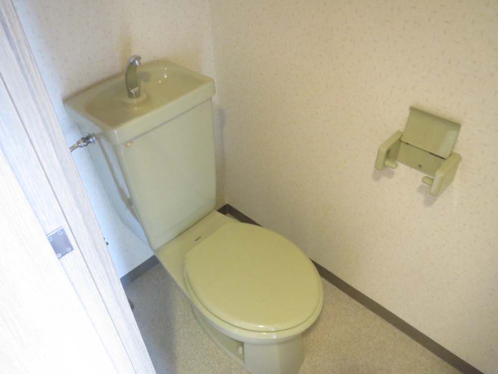 13/30 トイレ