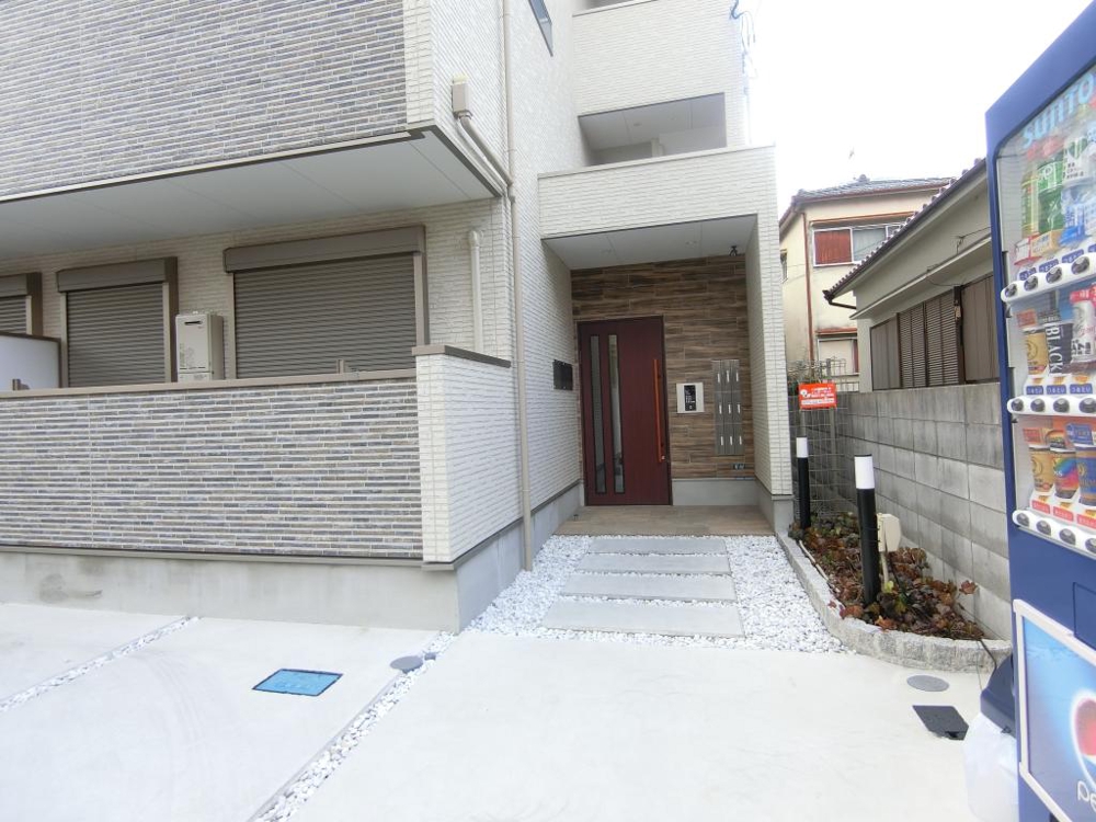 29/30 エントランス