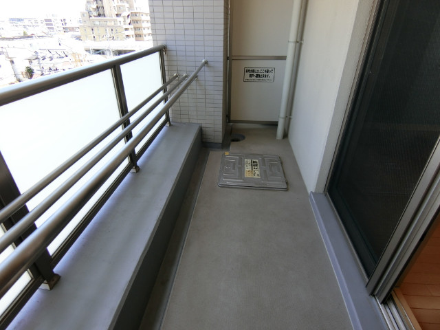 20/30 バルコニー