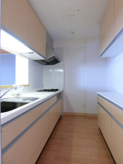 14/30 キッチン