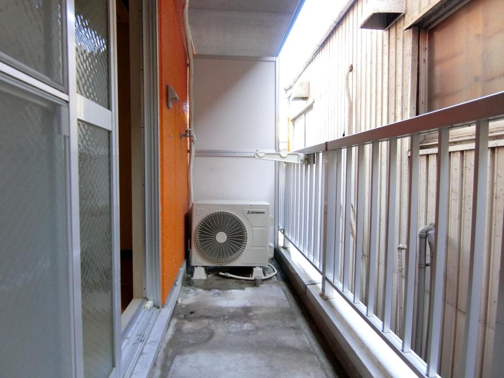 19/30 バルコニー