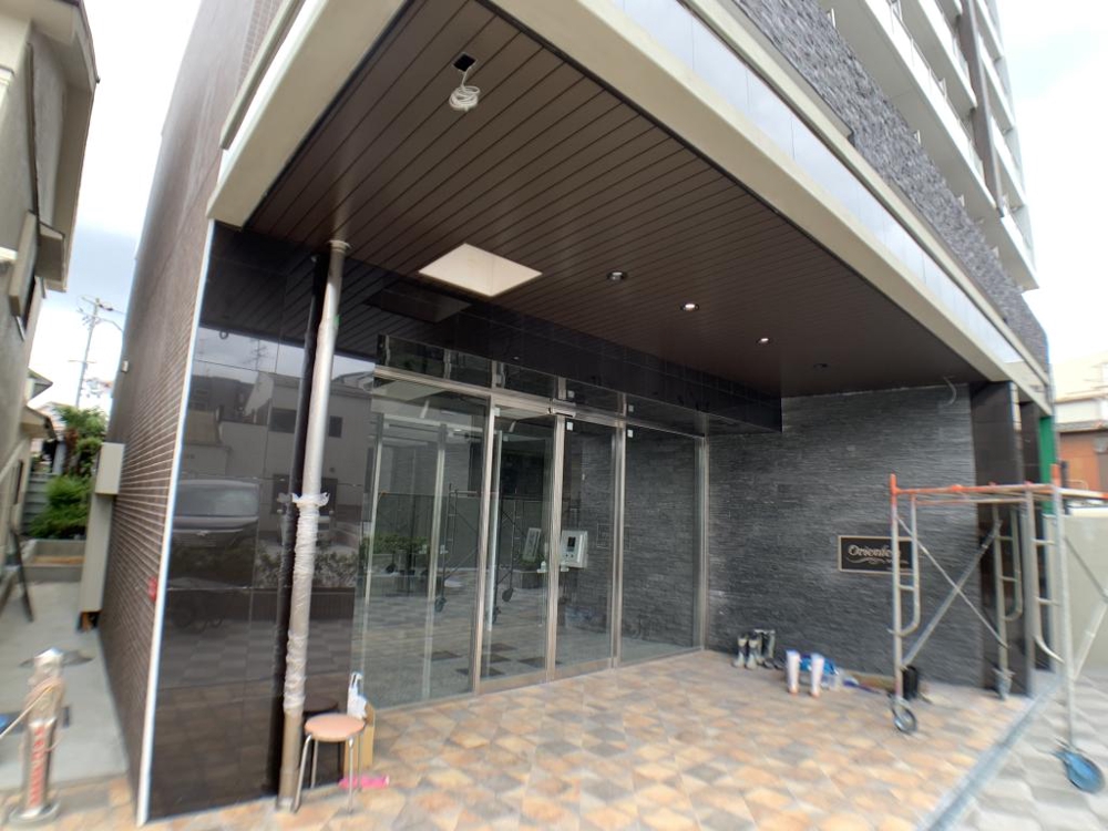 2/3 エントランス