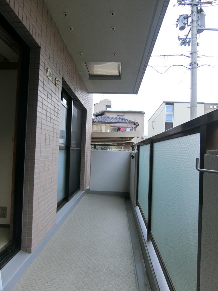 19/30 バルコニー