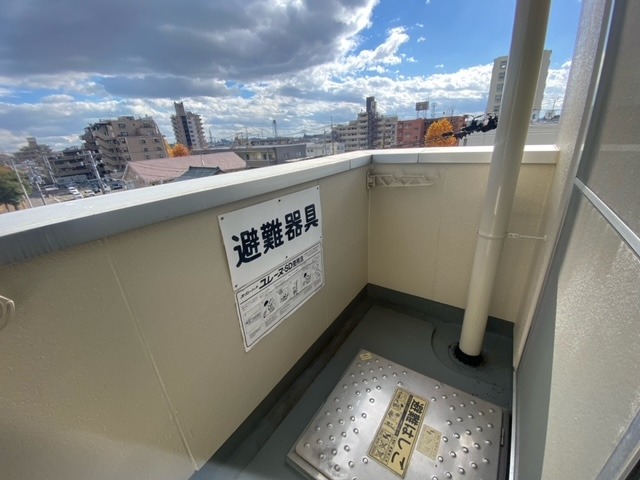 20/30 バルコニー