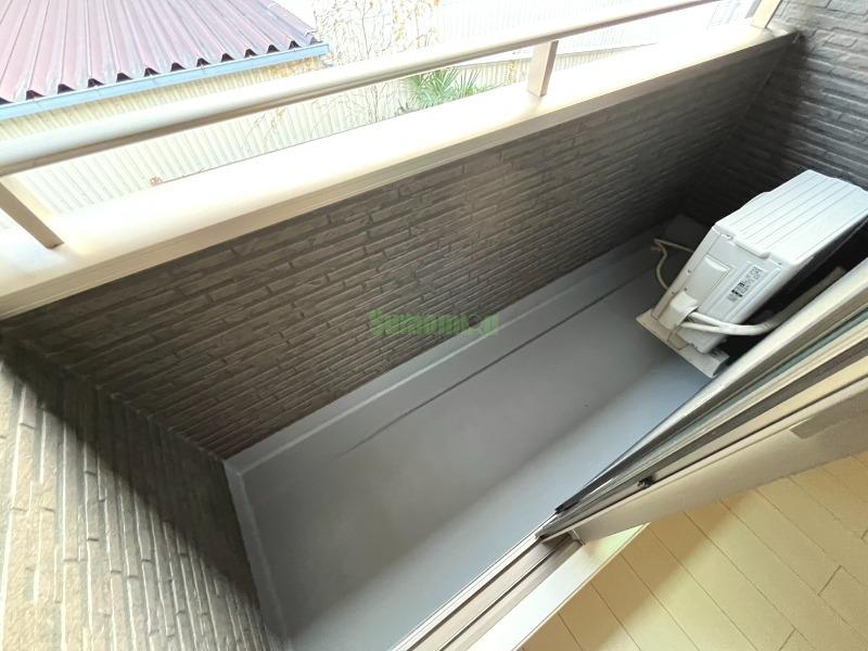 18/28 バルコニー