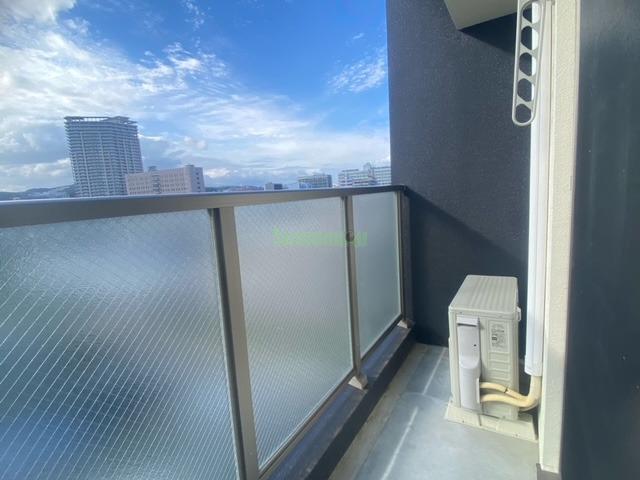 21/30 バルコニー