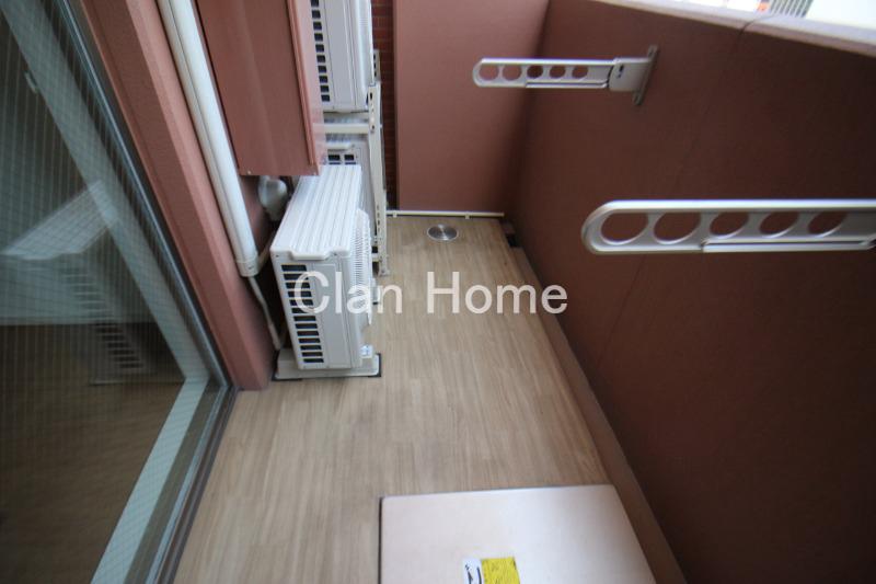 20/30 バルコニー