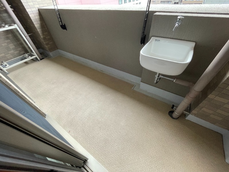 17/28 バルコニー