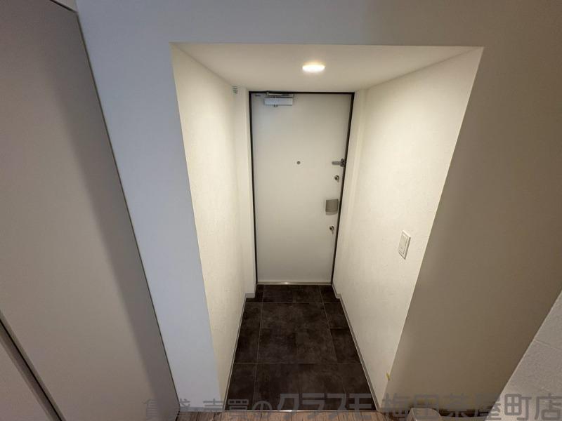14/25 玄関