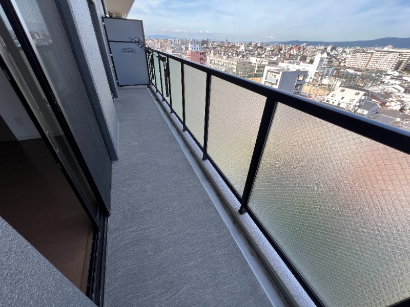 20/30 バルコニー