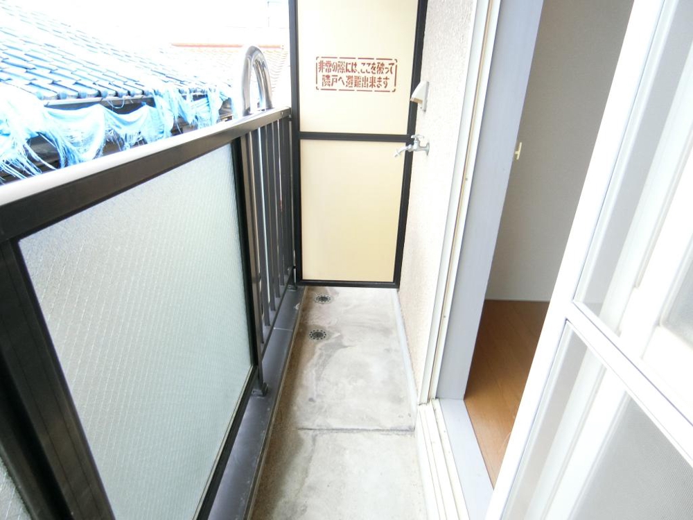 19/30 バルコニー