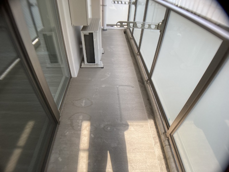 21/30 バルコニー