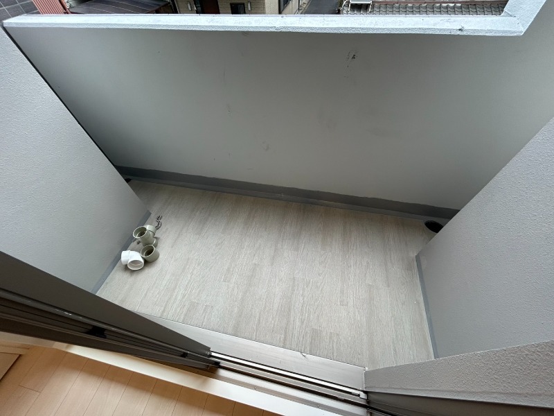 16/22 バルコニー