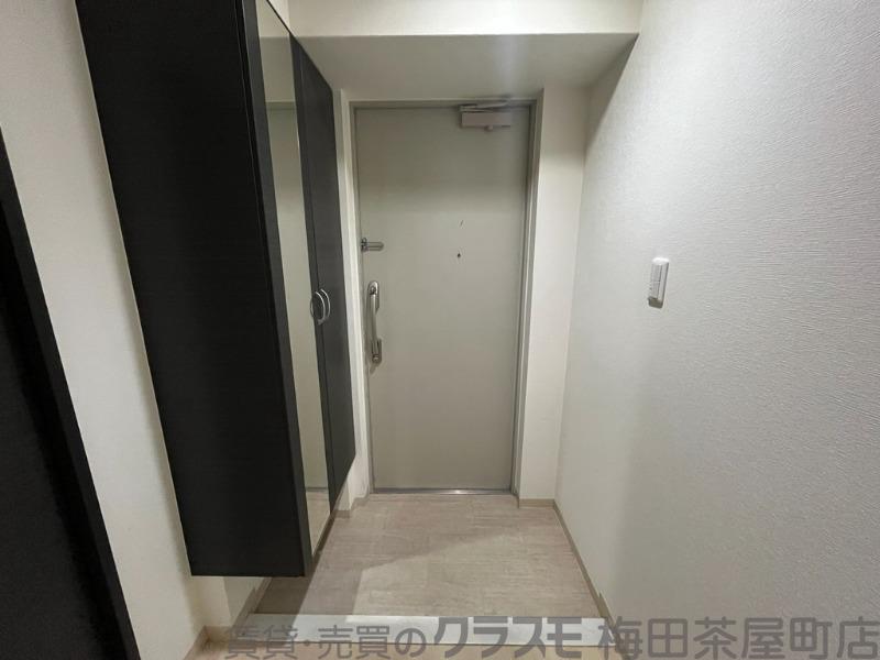 13/30 玄関