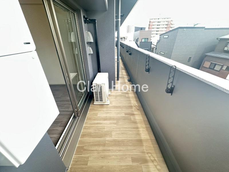 23/30 バルコニー