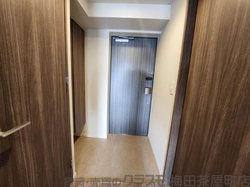 14/30 玄関