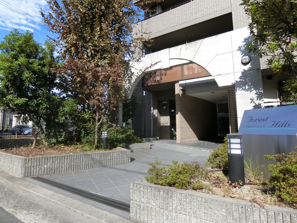 3/7 エントランス