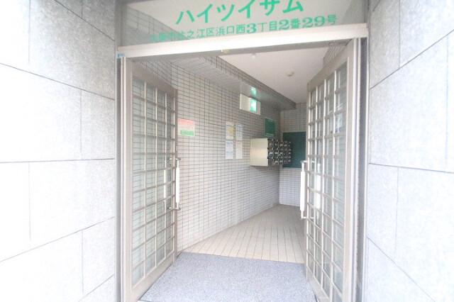 25/30 エントランス