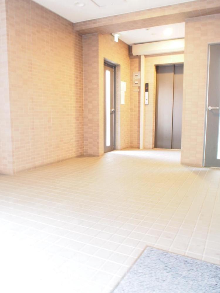 16/24 エントランス