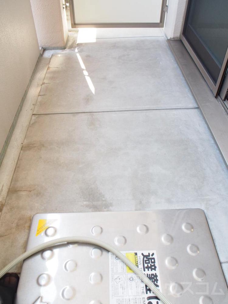 14/30 バルコニー