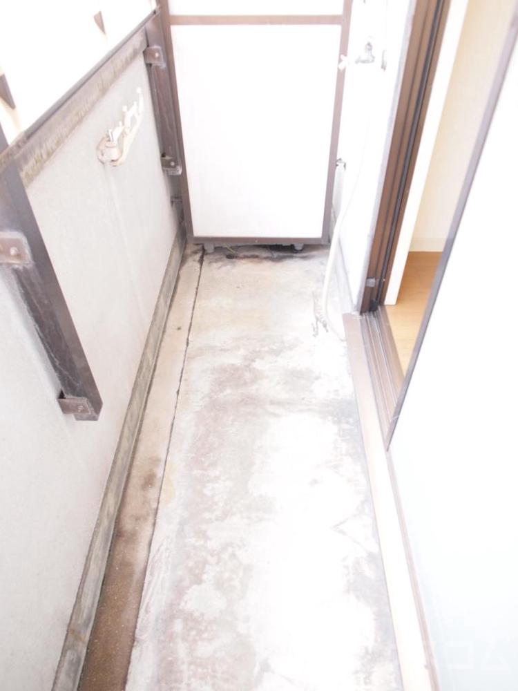 13/26 バルコニー