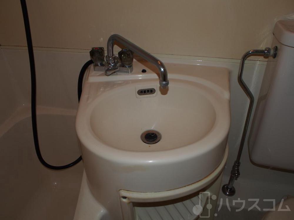 14/28 洗面
