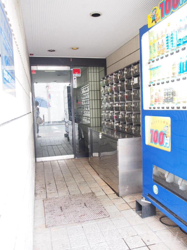 2/8 エントランス