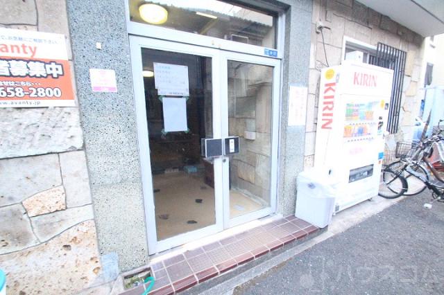 3/10 エントランス