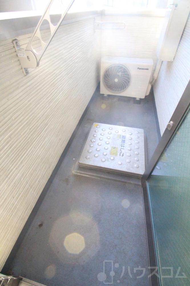 17/30 バルコニー