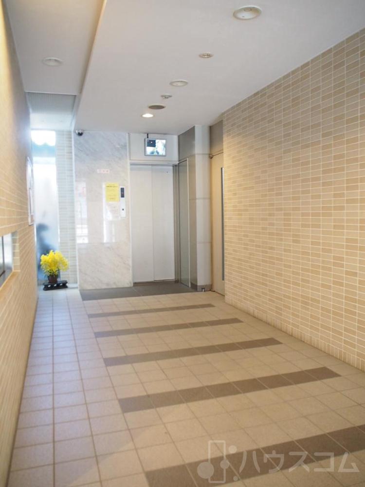 2/8 エントランス