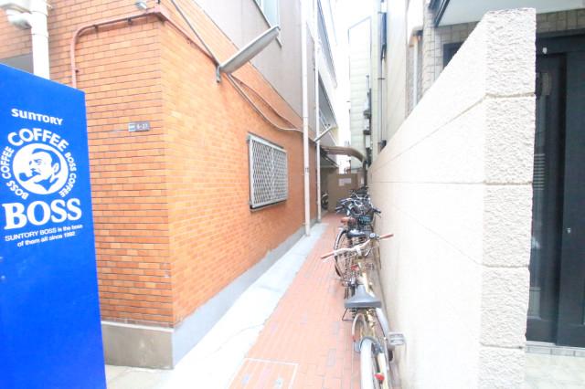 2/5 エントランス