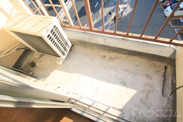 19/27 バルコニー