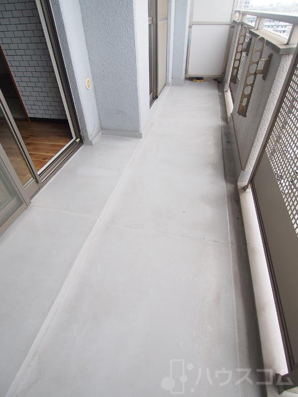 18/30 バルコニー