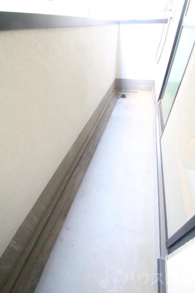 17/30 バルコニー