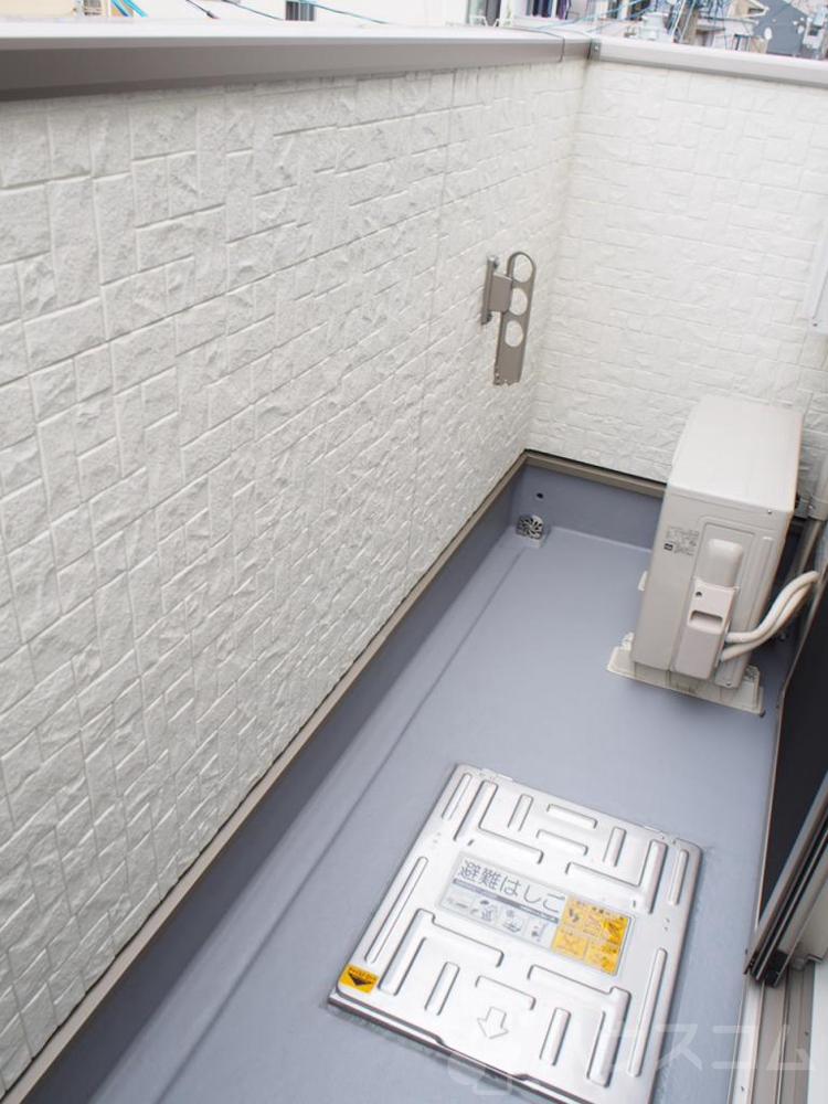 13/27 バルコニー