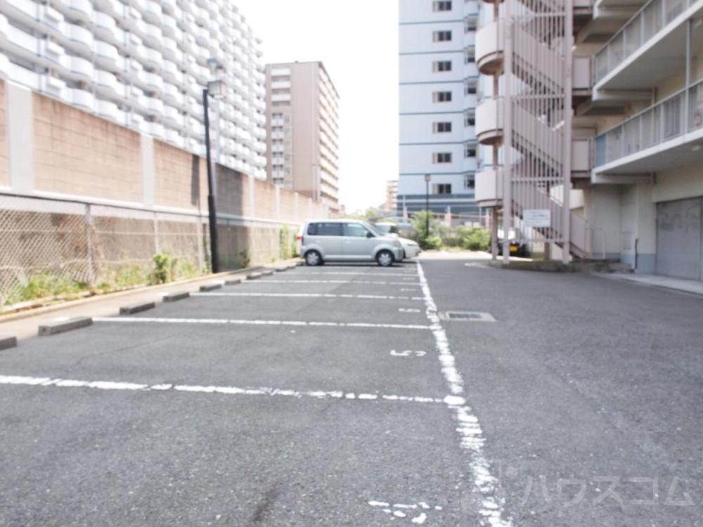 4/7 駐車場