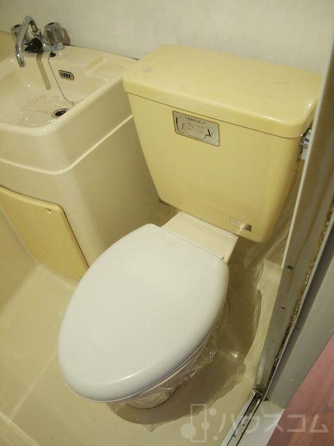 14/30 トイレ