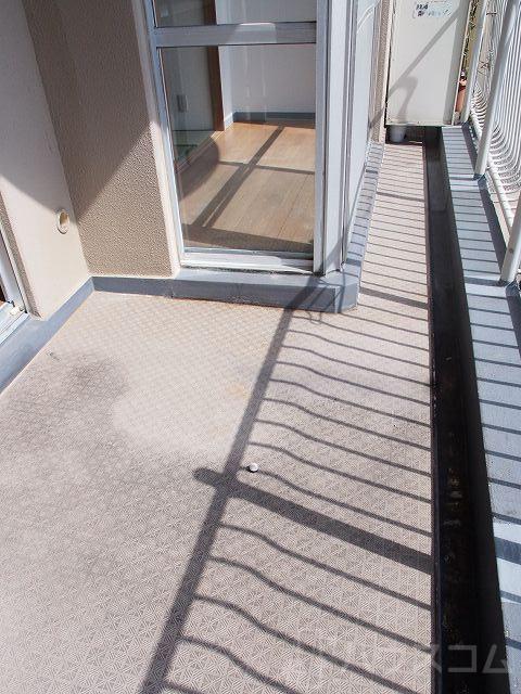 17/30 バルコニー