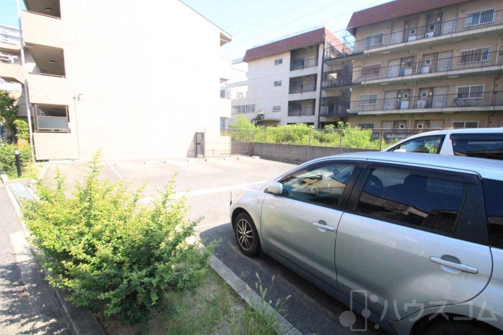 3/6 駐車場