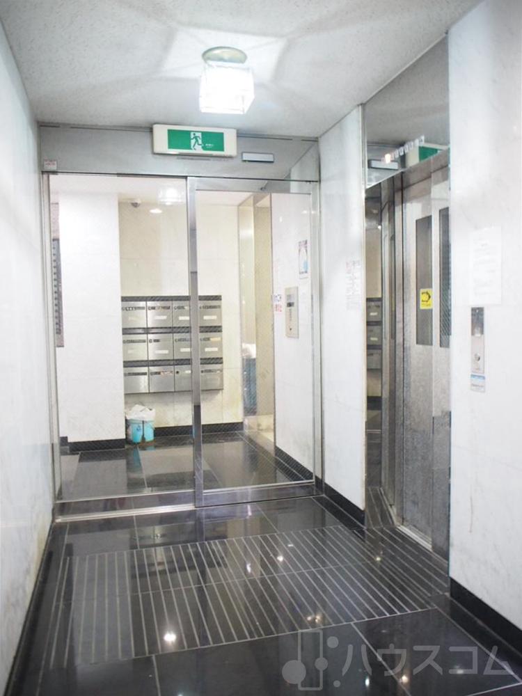 2/11 エントランス