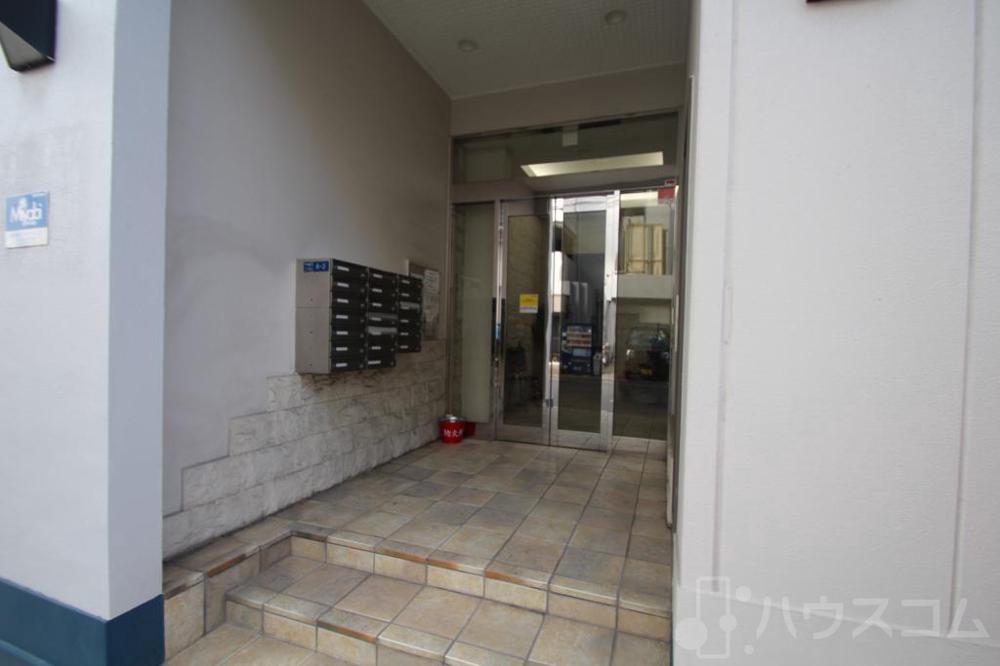 2/6 エントランス