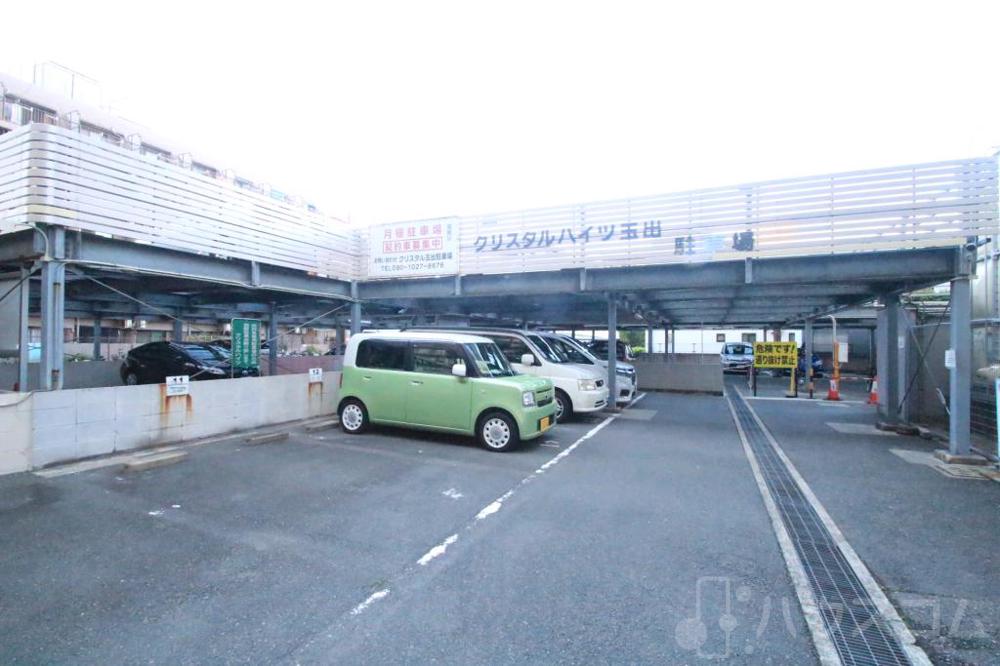 3/5 駐車場