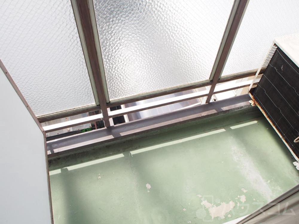 13/23 バルコニー