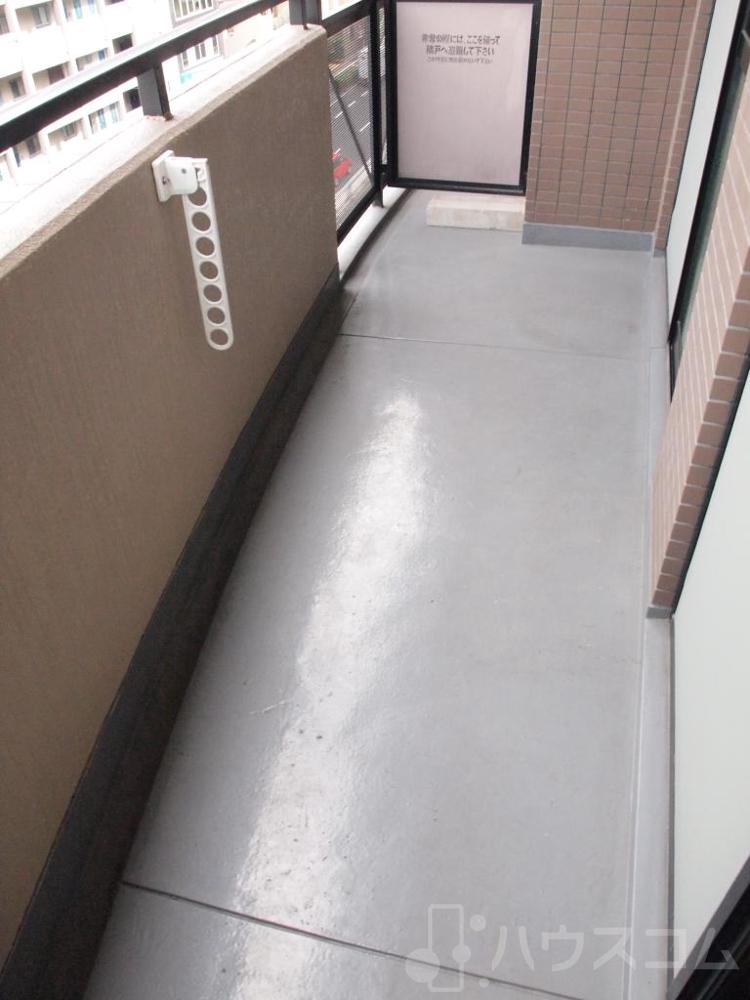 13/30 バルコニー