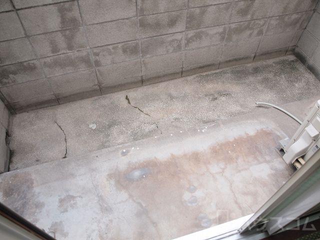 16/28 バルコニー