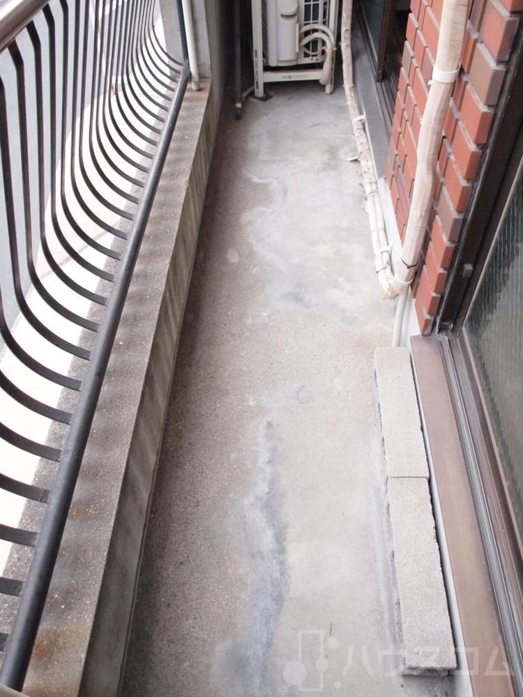 18/30 バルコニー