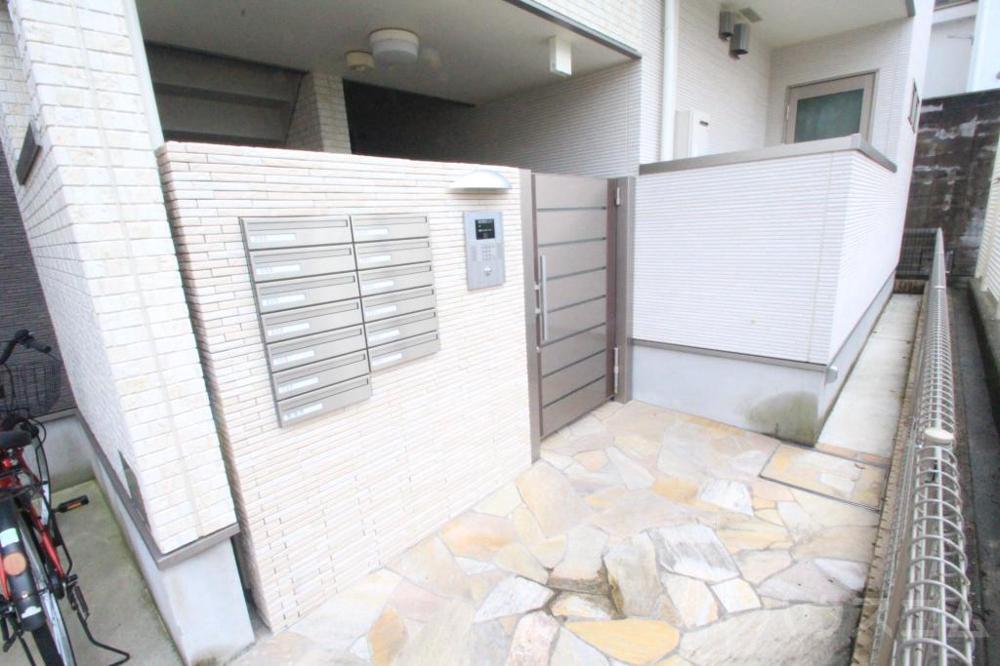 3/6 エントランス