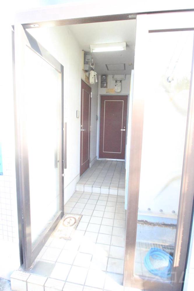 2/6 エントランス