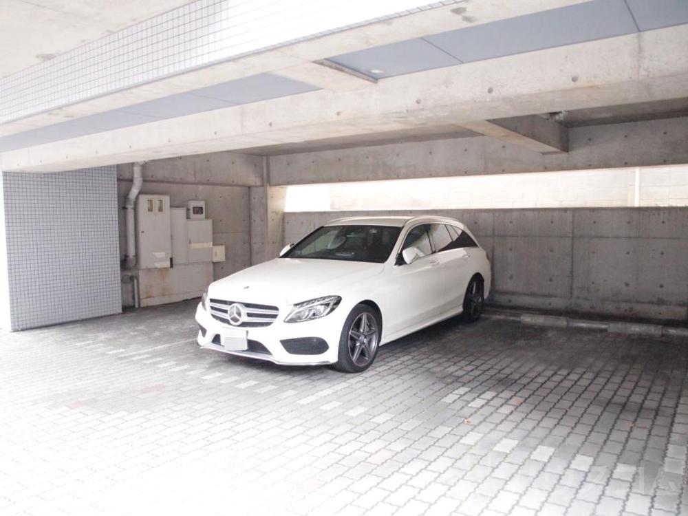3/5 駐車場