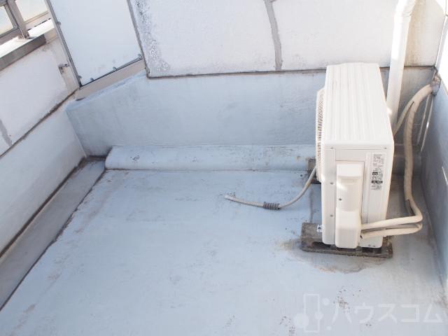 19/30 バルコニー